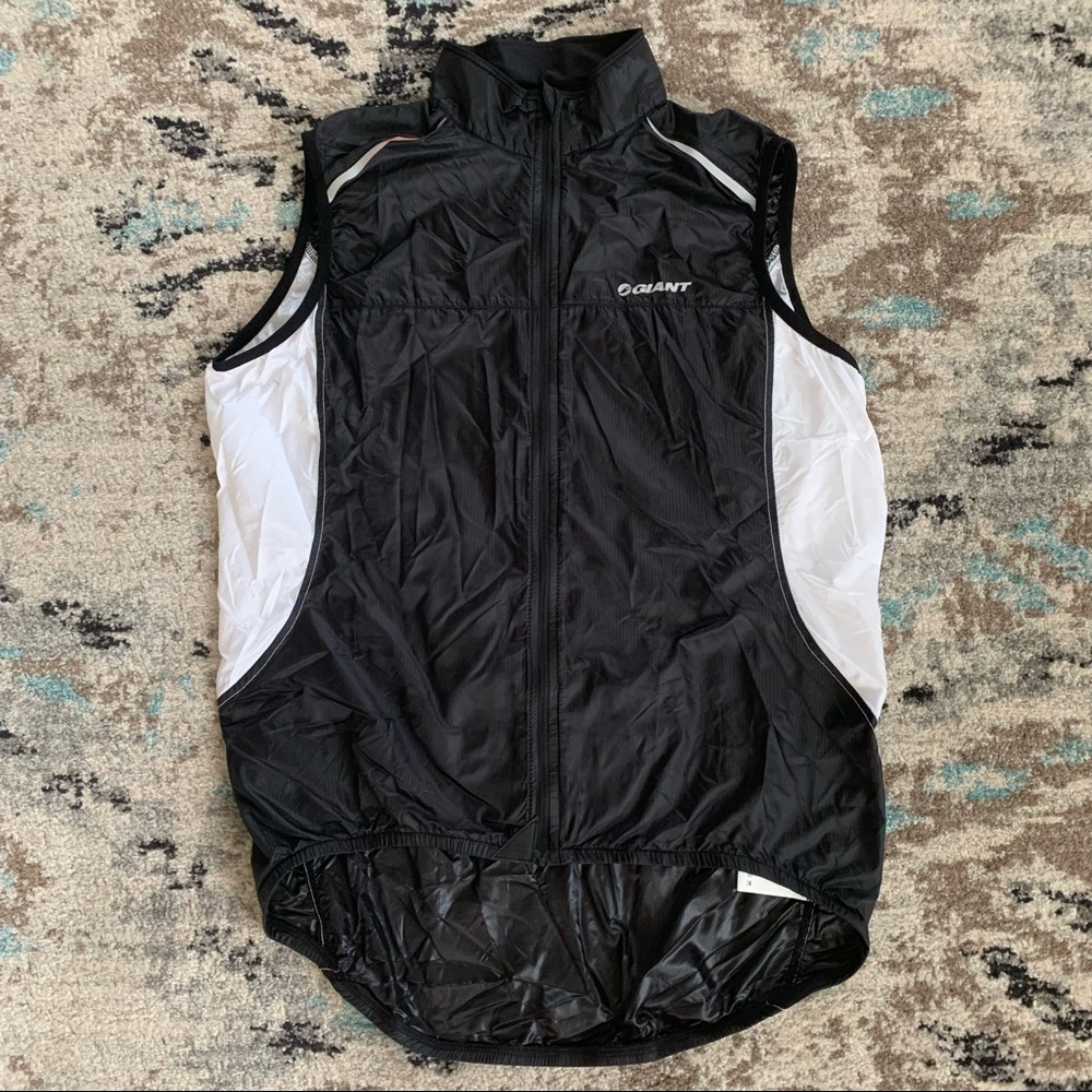 Giant Cycling Superlight Men’s Wind Vest - Size Large
